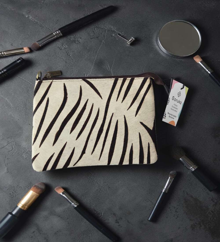 Soruka Clutch Bag aus recycletem Leder