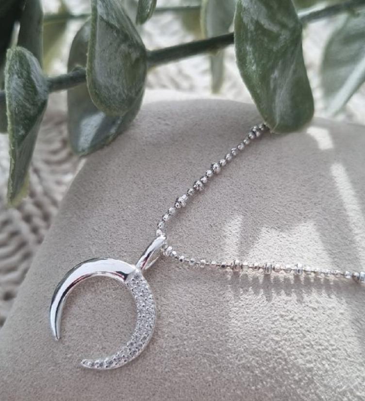 esha jewel Charm / Halskettenanhänger Mond mit Zirkonia Silber