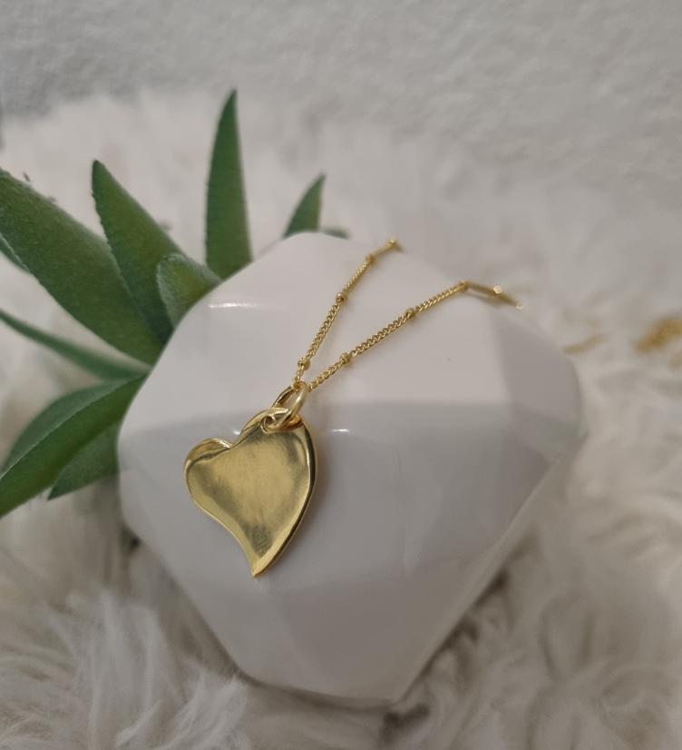 esha jewel halskette mit Anhänger